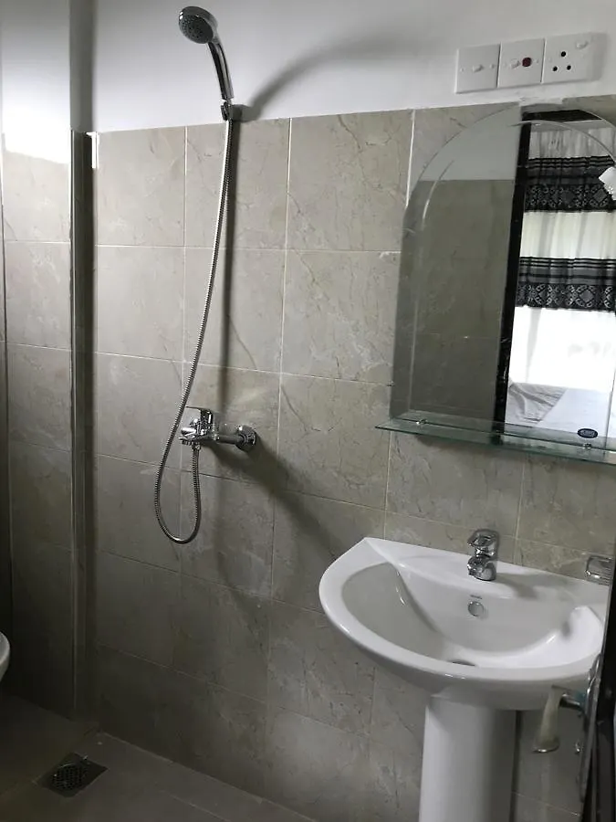 Tikiri Latha Hanthana Kandy Bed & Breakfast